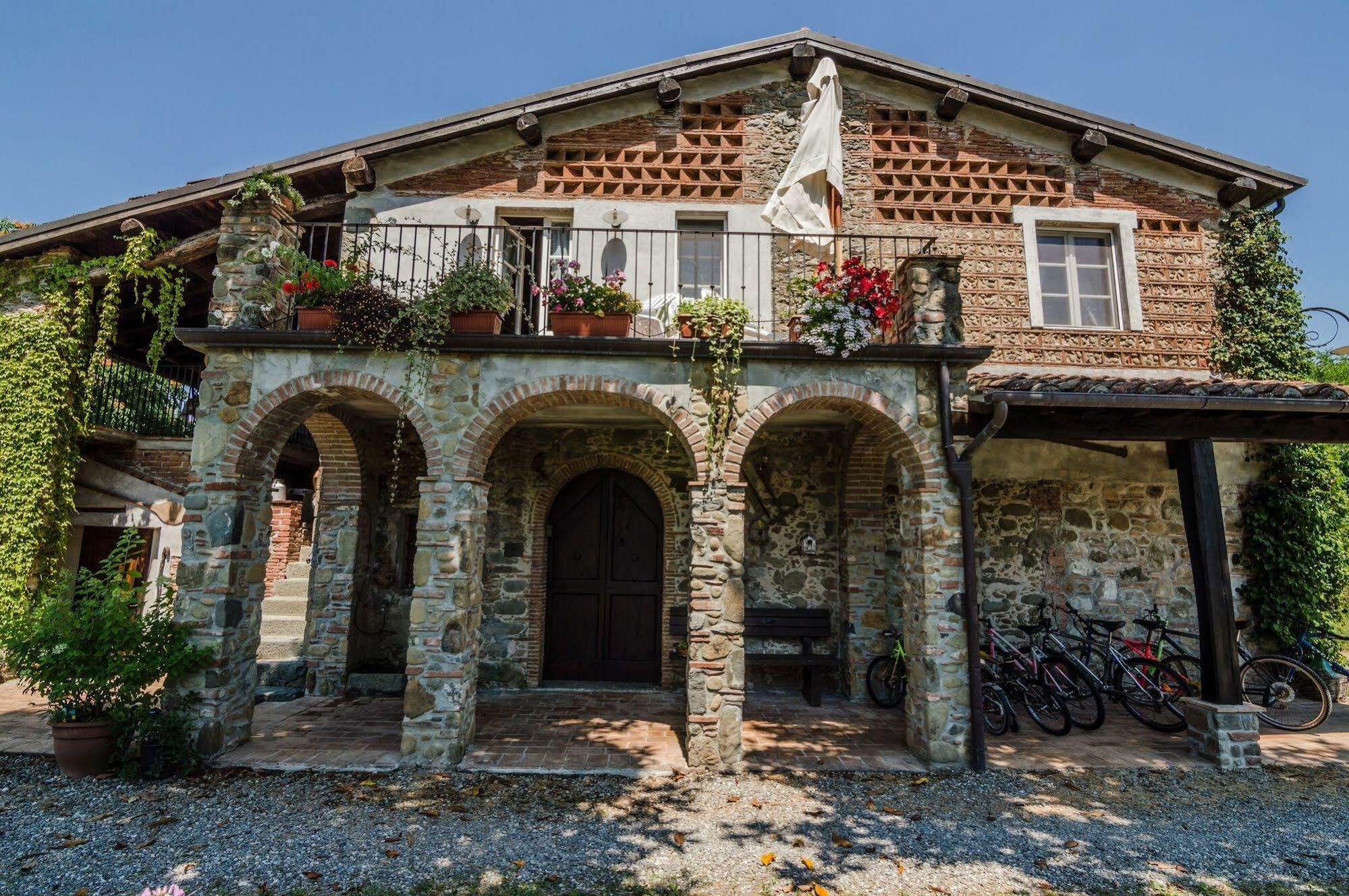 Agriturismo Chioi Barga Luaran gambar