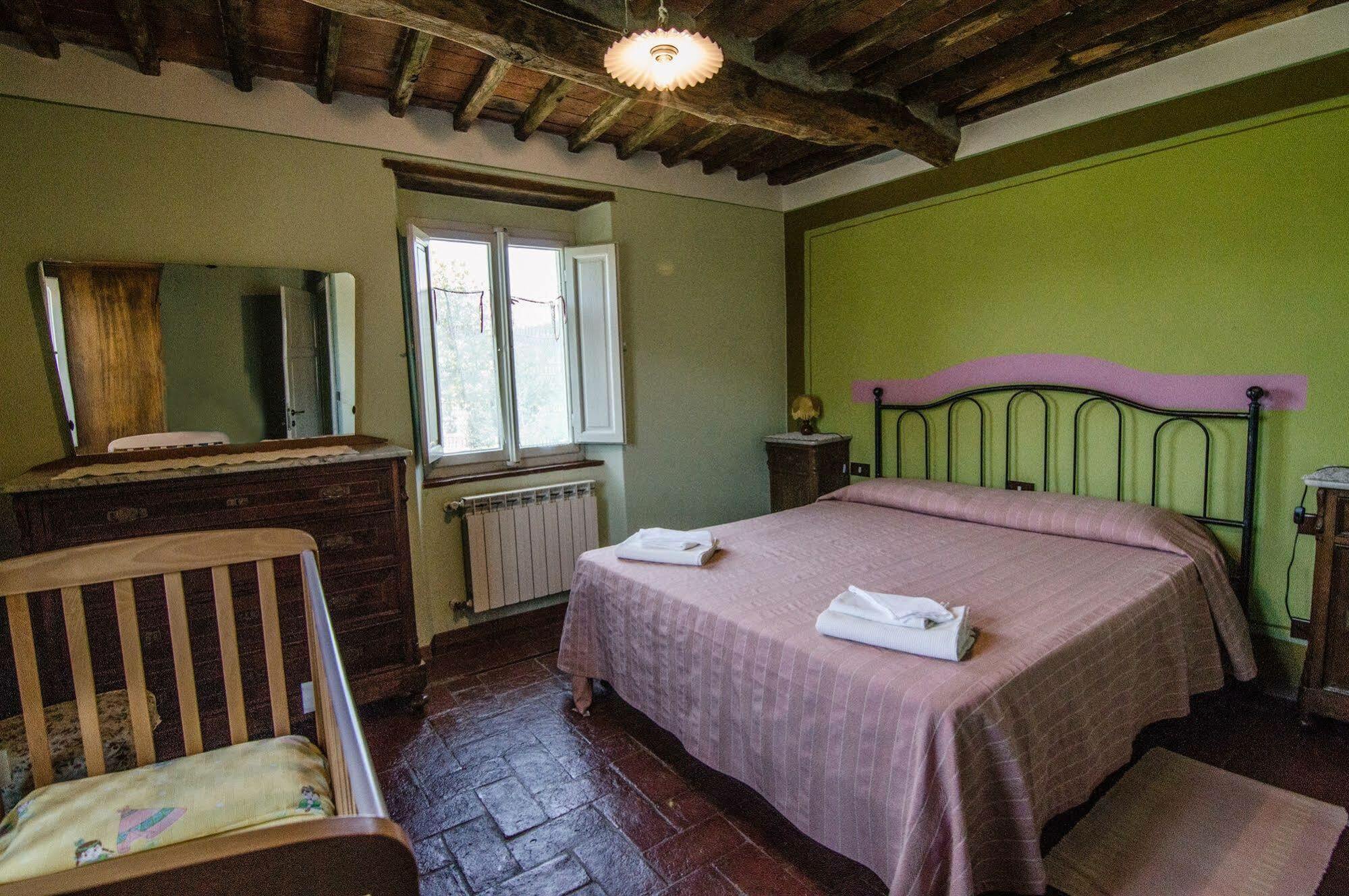 Agriturismo Chioi Barga Luaran gambar