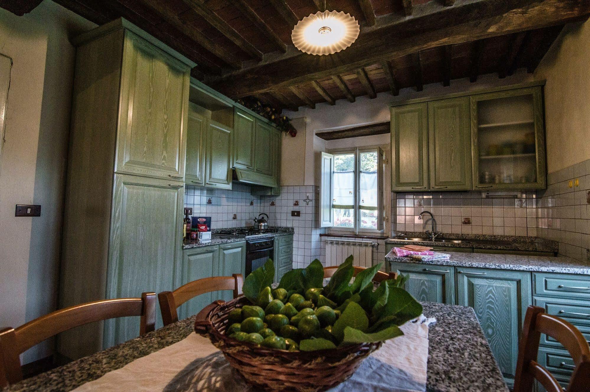 Agriturismo Chioi Barga Luaran gambar