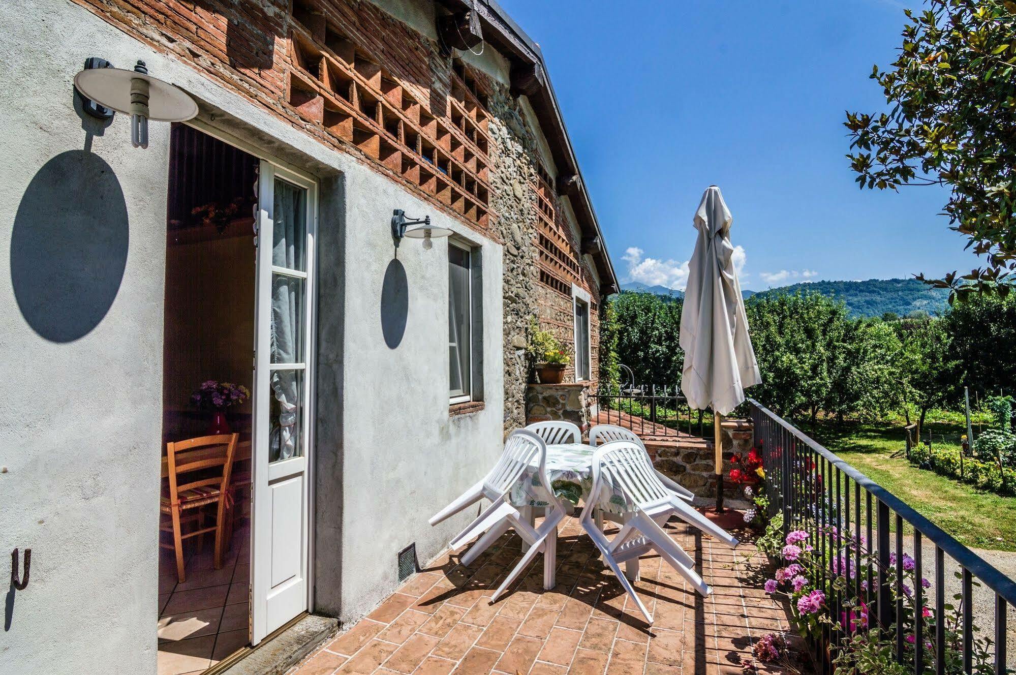 Agriturismo Chioi Barga Luaran gambar